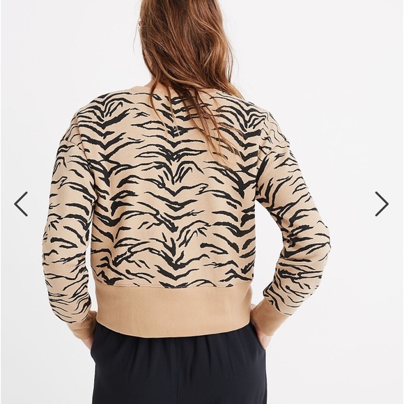 Madewell Cropped Tiger Crewneck - Picture 3 of 6